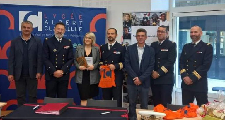 signature d’un partenariat entre la marine nationale et LPO Albert Claveille le 11 octobre 2022